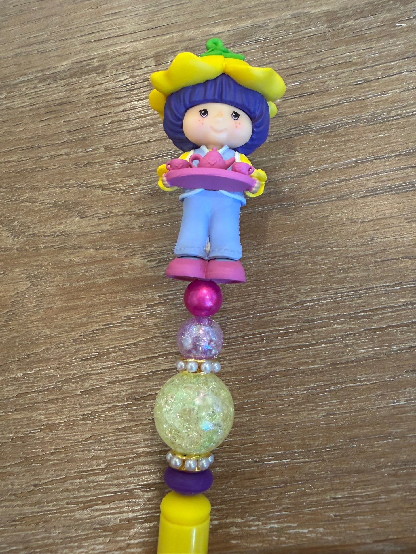 Almond Tea Beaded Pen