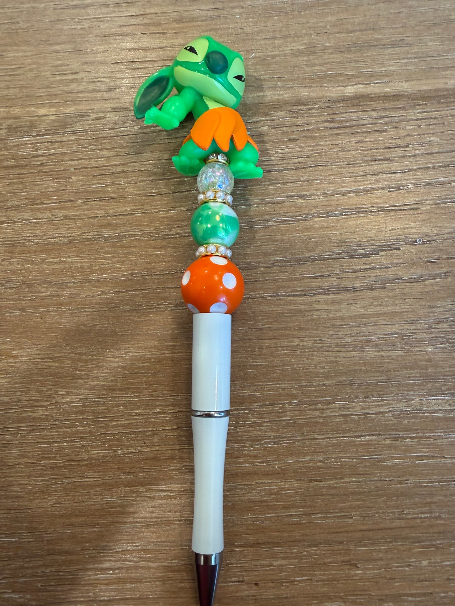 Stitch Beaded Pen