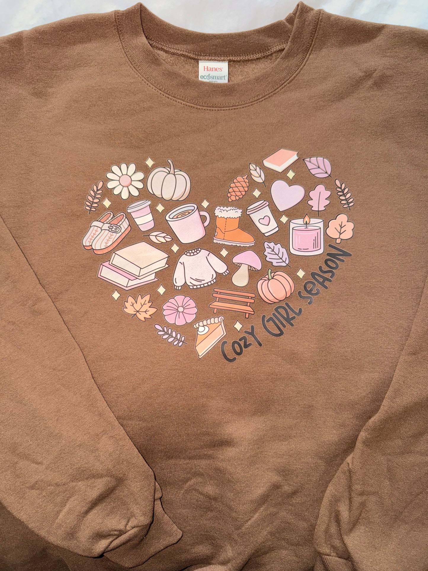 Cozy girl season Large