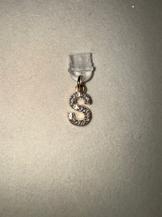 Dust Charm Any Letter