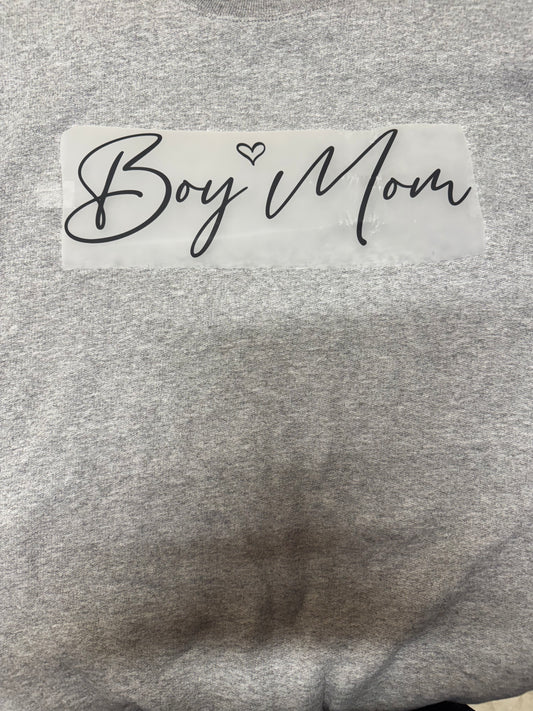 Boy Mom Crewneck 🩵
